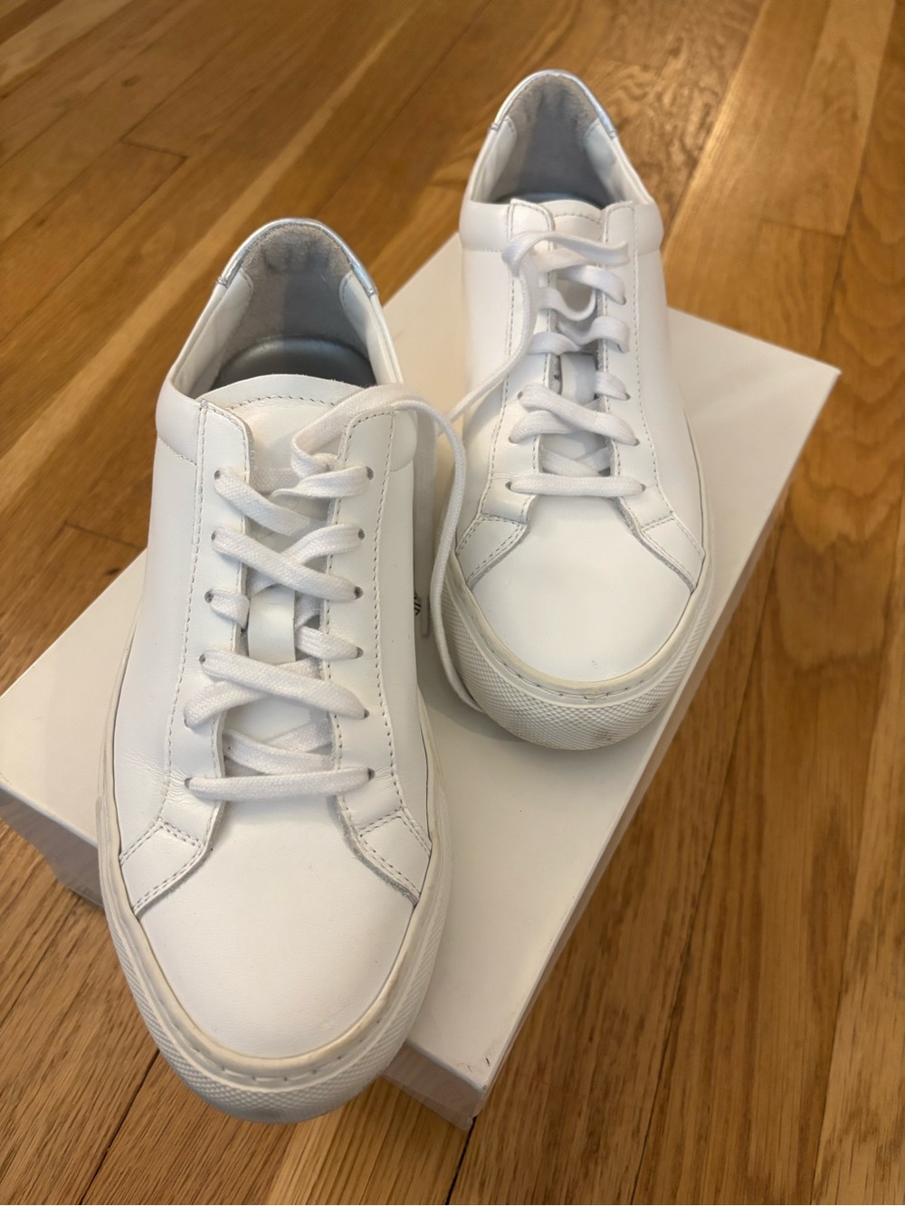Common Projects White Leather Low-Top Sneakers